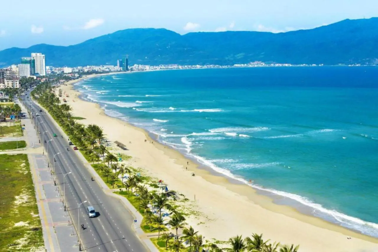 Beach House An Thuong Hotel Da Nang