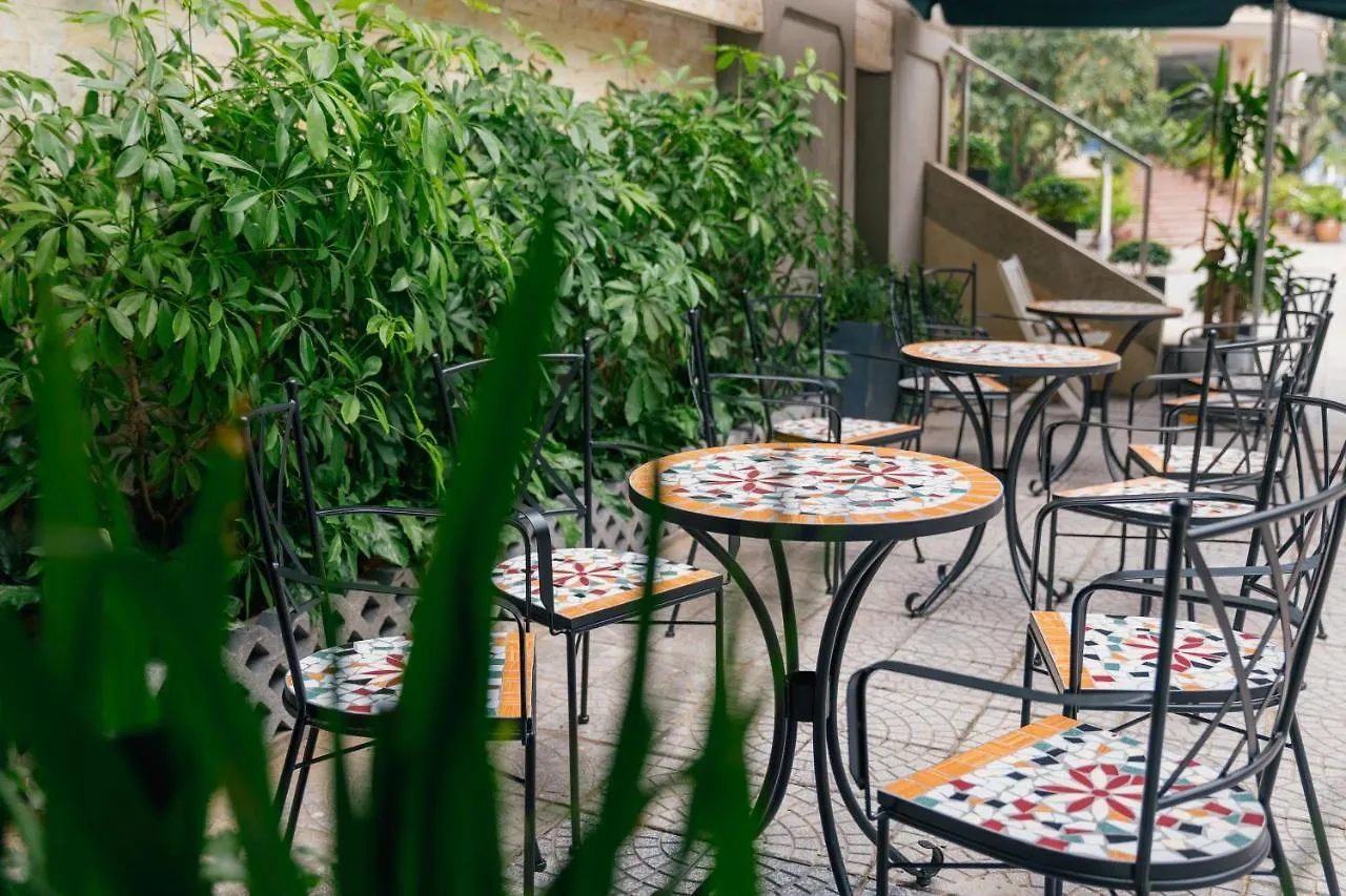 Beach House An Thuong Hotel Da Nang